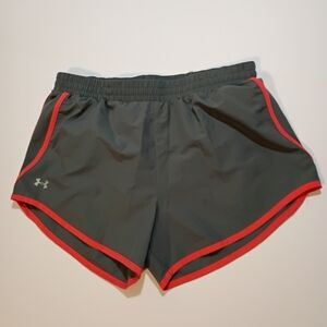 Under Armour Women's Gray and Red Shorts Size S